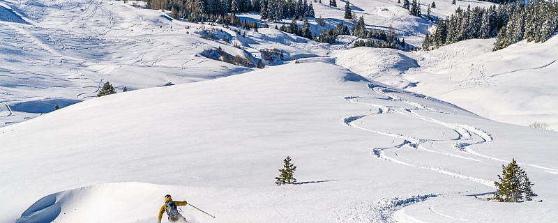 Эльбрус готовится к зиме